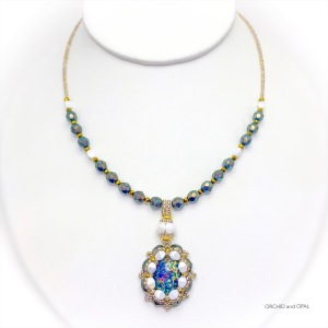 Ethereal Opal Beaded Oval Cabochon Pendant Necklace Tutorial