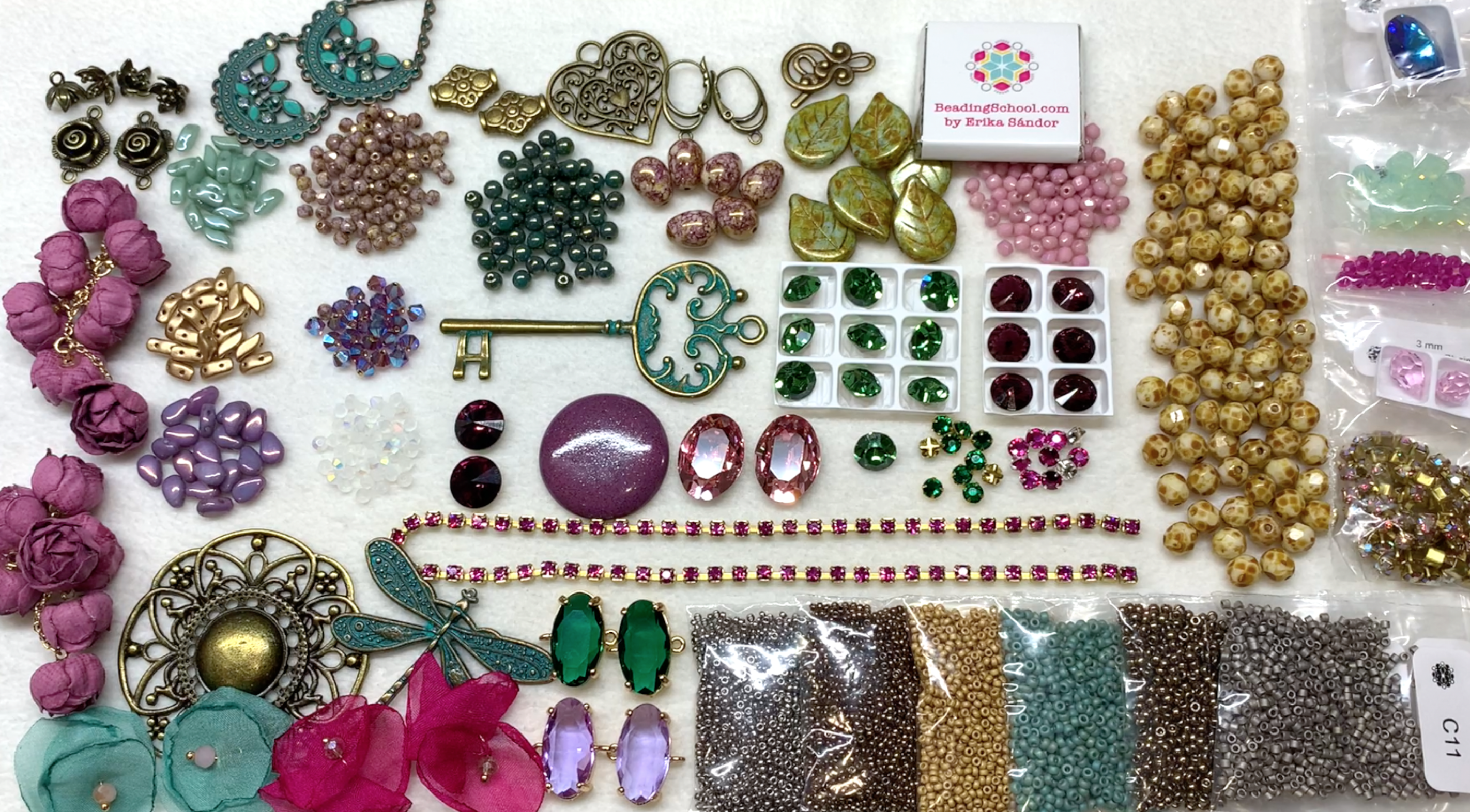 BeadingSchool Academy Bead Subscription