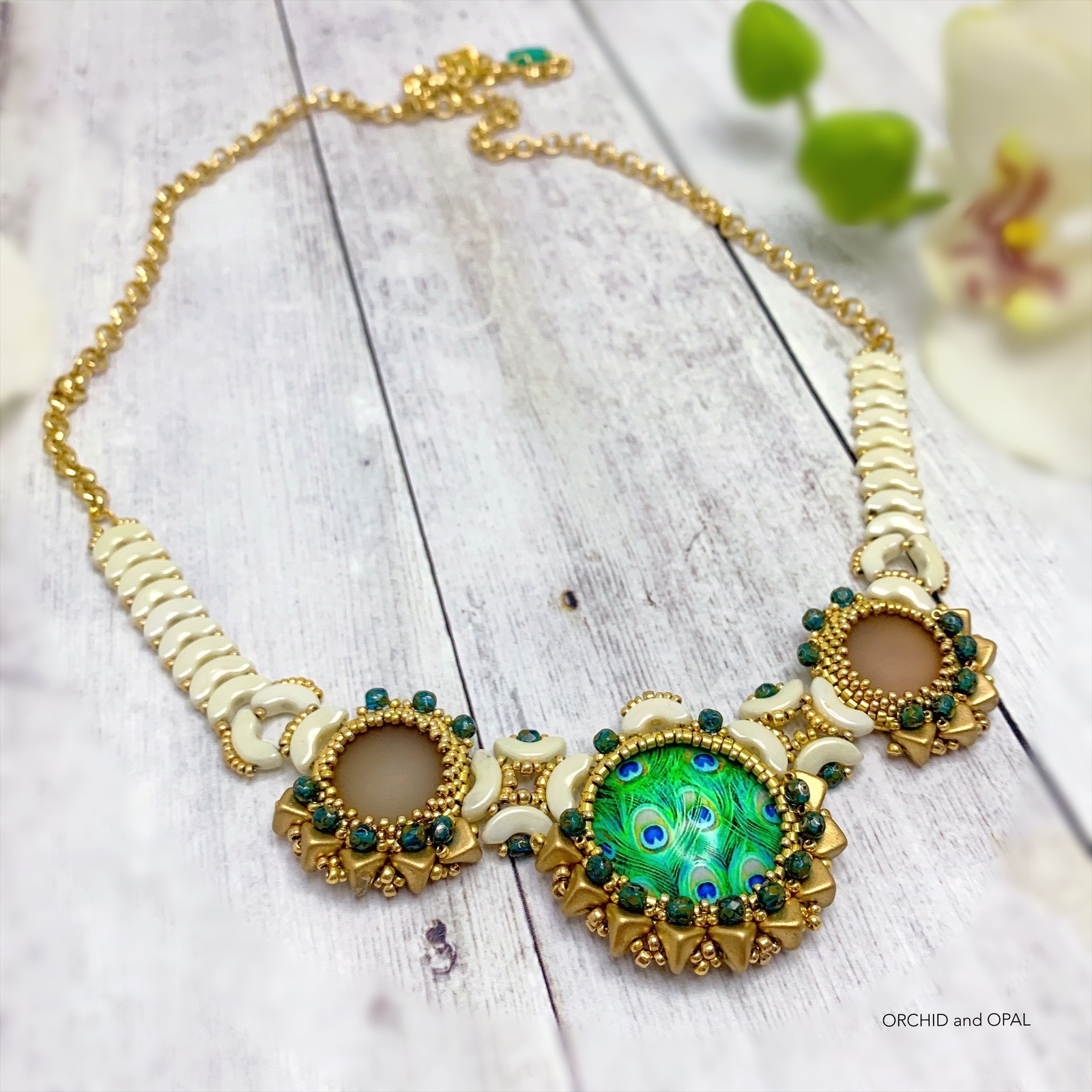 Irresistible Cabs Necklace by Puca