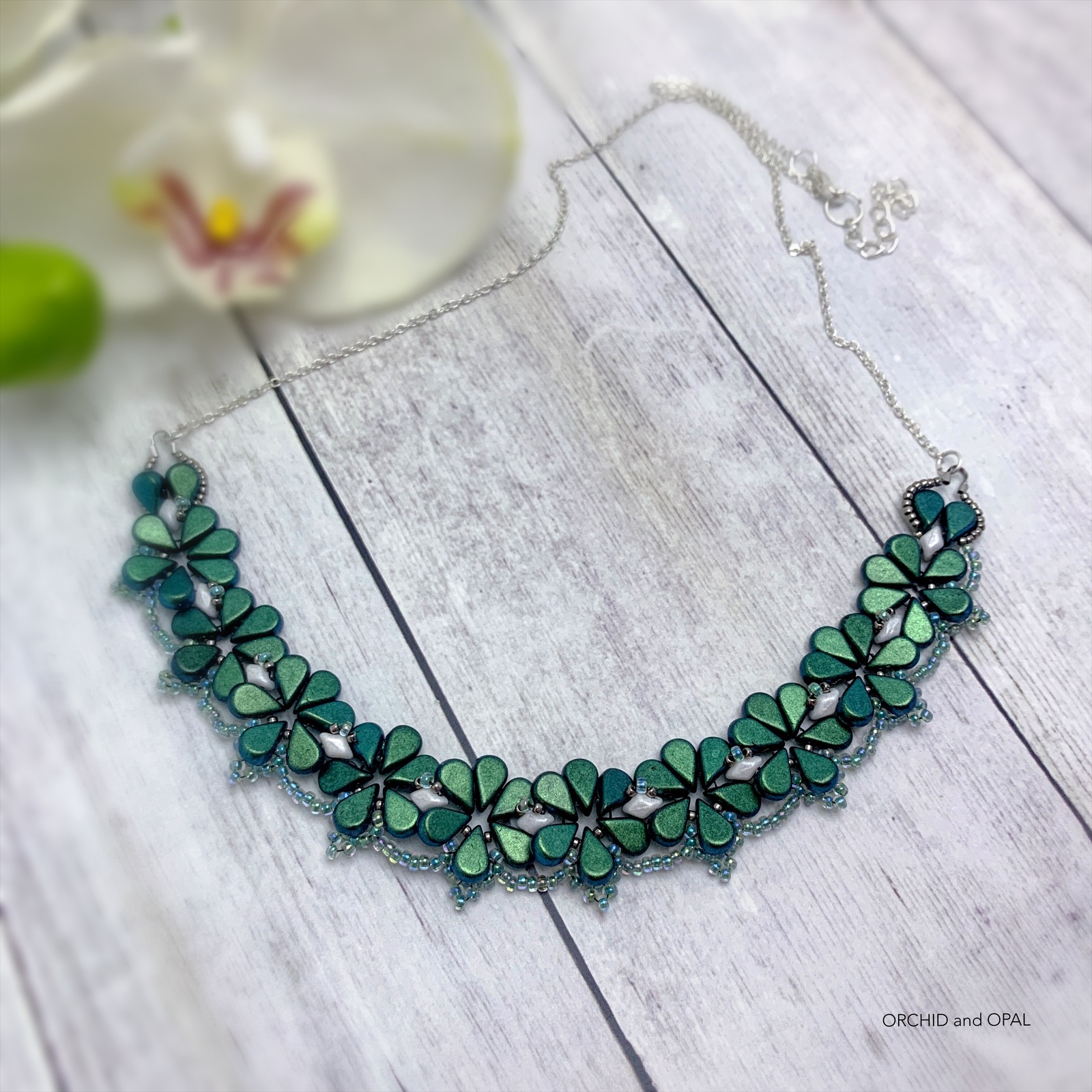 Floral Cascade Necklace - Green