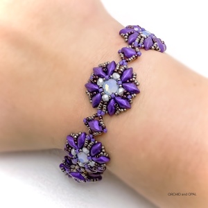 Hidden Treasure Beaded Bracelet - Purple