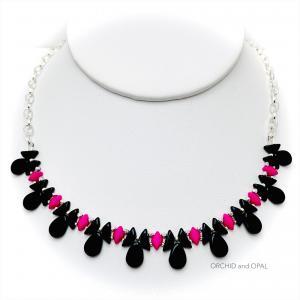 tantalizing tinos necklace black pink