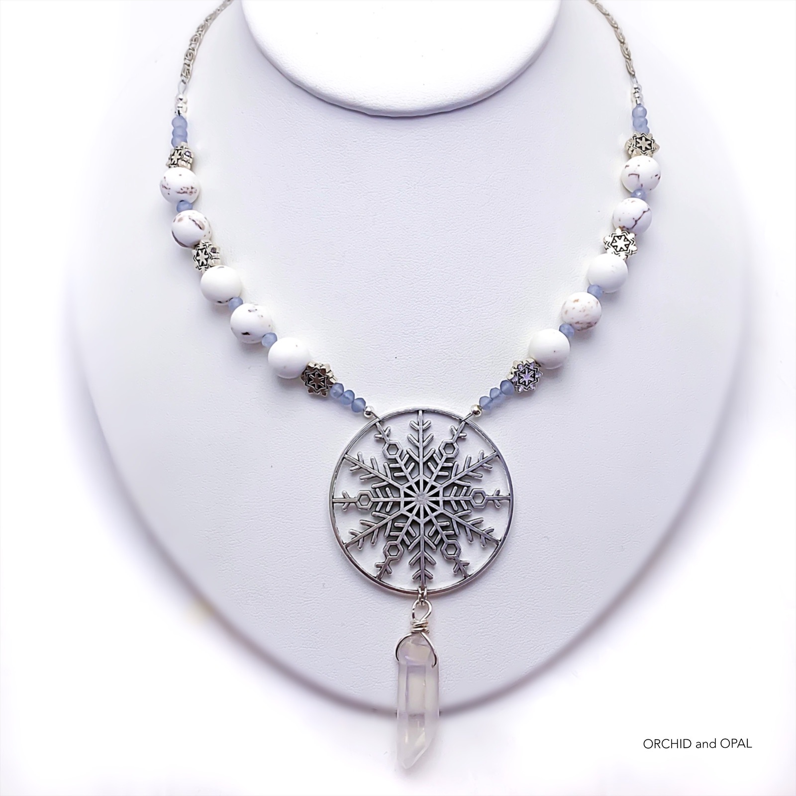 Natural White Howlite Snowflake Necklace and Earrings
