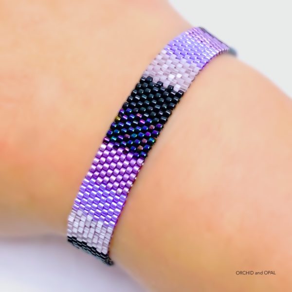 Striped Beaded Buckle Bracelet - Purple/Black