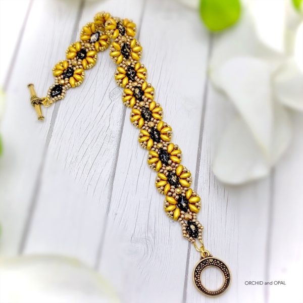 Terrace Lace Beaded Bracelet - gold and black