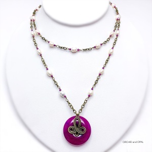 Freshwater Pearl and Magenta Quartz Pendant Necklace