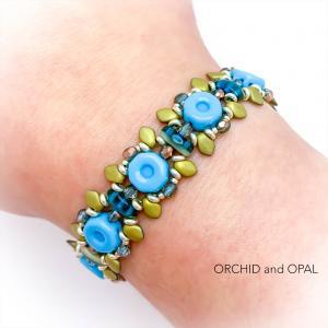 briar rose bracelet blue gold